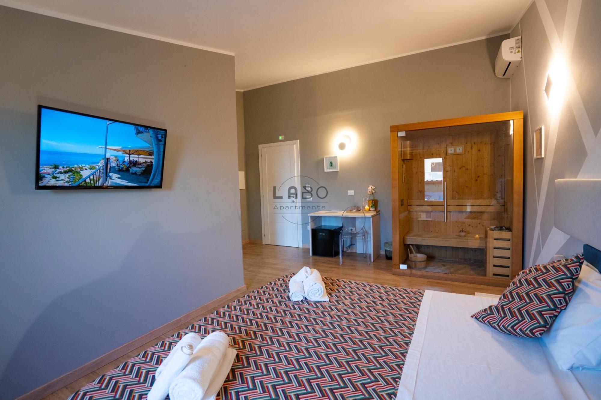 Agape Rooms In Tropea Buitenkant foto